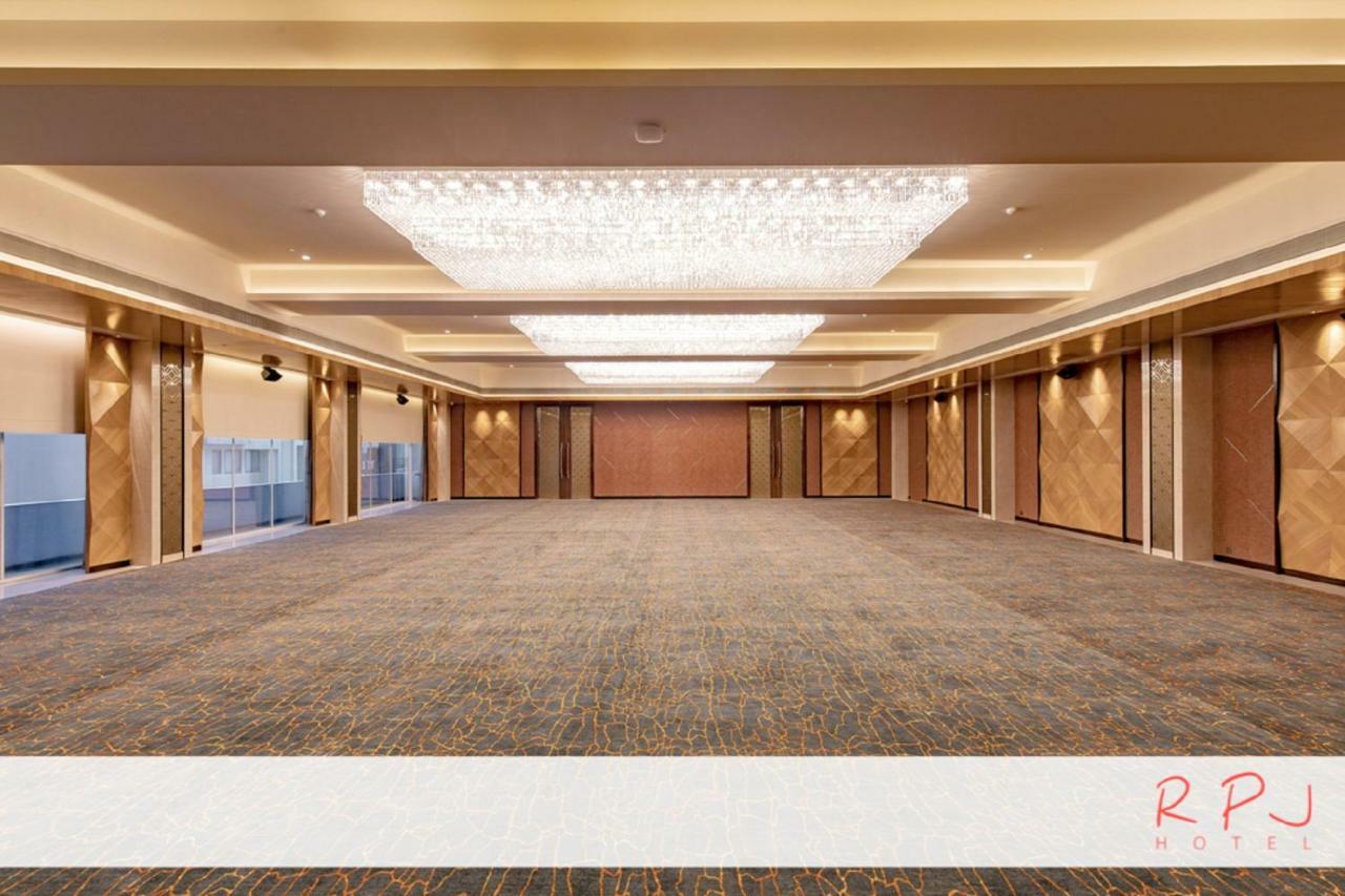 拉杰科德雷根塔中心酒店 拉杰果德 外观 照片